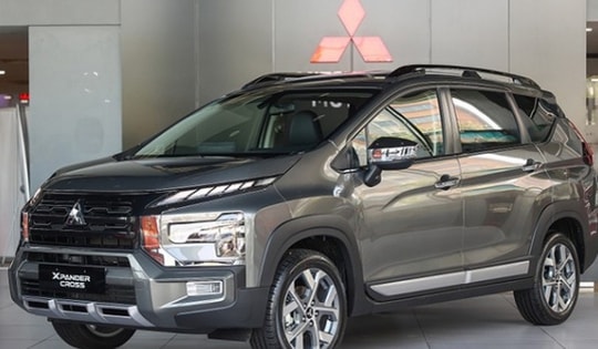 Giá lăn bánh Mitsubishi Xpander Cross mới nhất siêu rẻ còn kèm ưu đãi khủng, Suzuki XL7 lo chạy đua doanh số