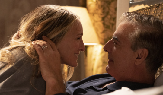 Làm gì khi đối phương không có hứng thú tình dục? Học ngay 3 chiêu này từ phim 'Sex and the City'