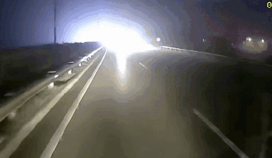 Xử phạt tài xế xe khách chạy ngược chiều trên cao tốc Nội Bài - Lào Cai