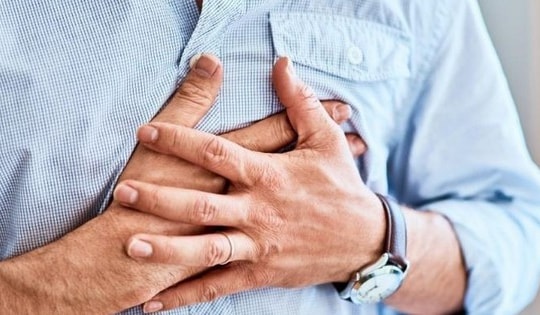 Khó thở, yếu cơ, người đàn ông 52 tuổi được chẩn đoán bệnh thoái hóa bột hiếm gặp