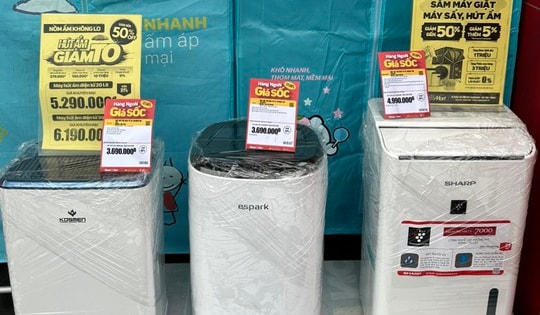 Thời tiết nồm ẩm kéo dài, những mặt hàng nào đang 'hút khách'?