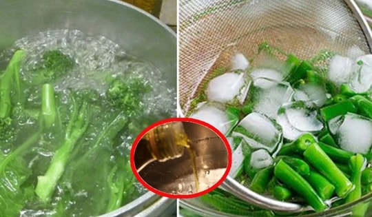 7 cách luộc rau xanh mướt, giòn ngon mà không bị thâm