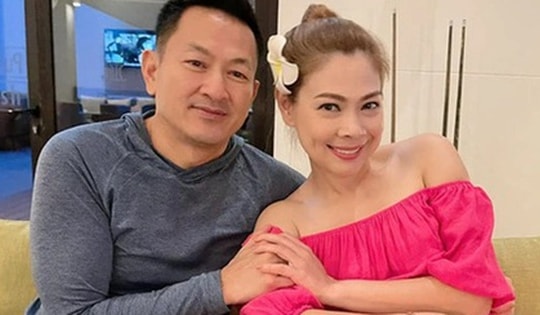 Nữ ca sĩ lấy chồng là ông chủ: “Nhân viên gửi scandal để ngăn chồng quen tôi”