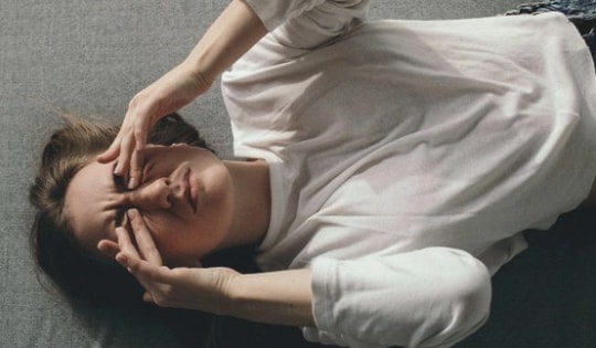 Mắt nhìn mờ có phải cảnh báo nguy cơ đột quỵ?