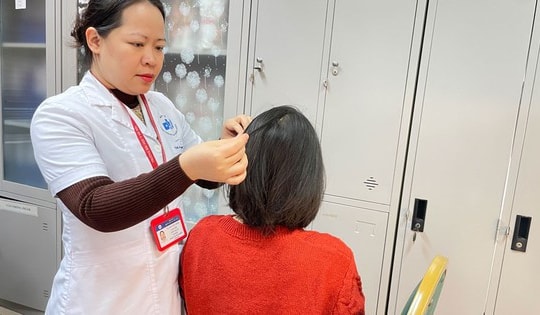 Cảnh báo tác hại do lạm dụng nhuộm tóc