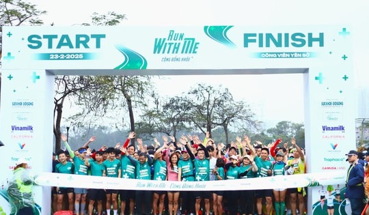 Toàn cảnh RACE DAY giải chạy 'Run With Me – Cộng Đồng Khỏe'
