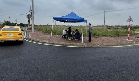 Đấu giá đất huyện ven Hà Nội cao nhất 46,8 triệu đồng/m2, rao bán chênh 400 triệu đồng