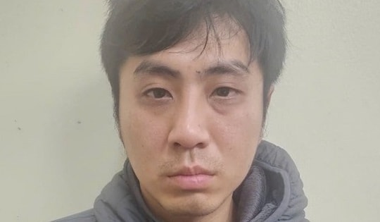 Bắt đối tượng bịt khẩu trang phóng hoả đốt nhà