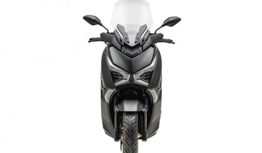 Xe ga 150cc giá 46,7 triệu đồng, có ABS 2 kênh xịn như SH, rẻ hơn SH Mode, Air Blade