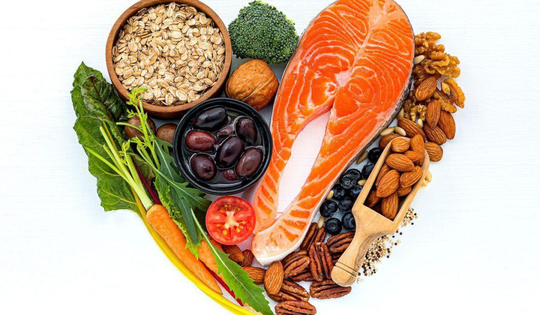 Chế độ dinh dưỡng hỗ trợ điều trị và phòng ngừa hẹp động mạch cảnh