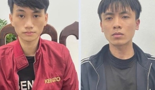 Cướp iPhone của người dân đang ngồi ăn trên phố Hà Nội