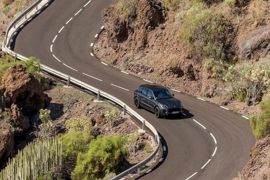 Thói quen tai hại khi xuống dốc tài xế thường mắc