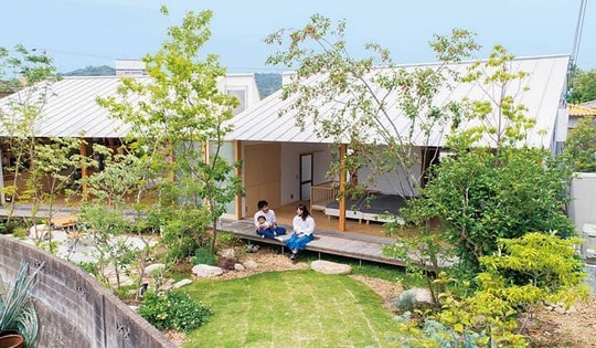 Nhà nhỏ trong phố hay nhà rộng ở ngoại ô – Điều gì quan trọng hơn?