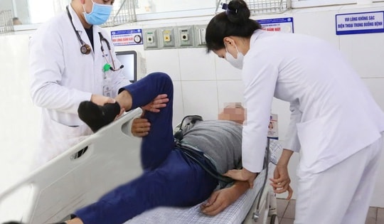 Ngủ dậy thấy mệt mỏi, miệng méo, người đàn ông 54 tuổi ở Phú Thọ bị đột quỵ