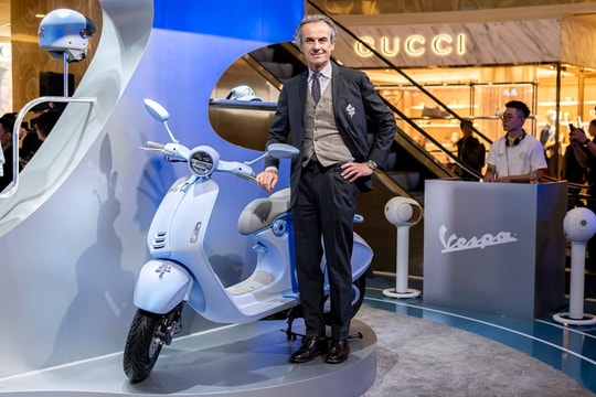 Vespa 946 phiên bản rắn có mặt tại Việt Nam, số lượng giới hạn chỉ 30 xe