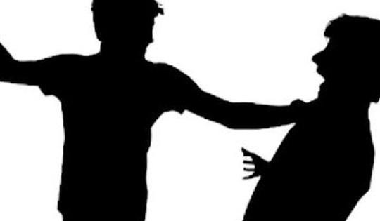 Đánh cha ruột, nam thanh niên bị phạt 35 triệu đồng