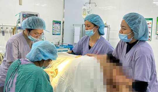 Sản phụ ở Phú Thọ nặng 135kg vượt cạn thành công