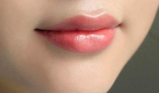 Điểm mặt 5 loại son dưỡng có giá đắt đỏ, son Chanel, Dior vẫn thua giá 1 loại