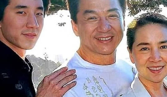 Lý do Thành Long dè chừng vợ suốt 20 năm, chỉ đưa tiền đi chợ