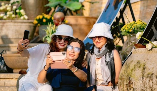 Loạt trải nghiệm và phần quà hấp dẫn trong dịp 8/3 tại núi Bà Đen