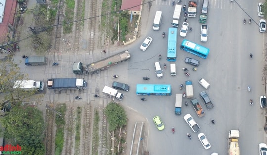 Hiện trạng đường 70 đoạn Hà Đông - Văn Điển - nút giao Tứ Hiệp chuẩn bị được mở rộng