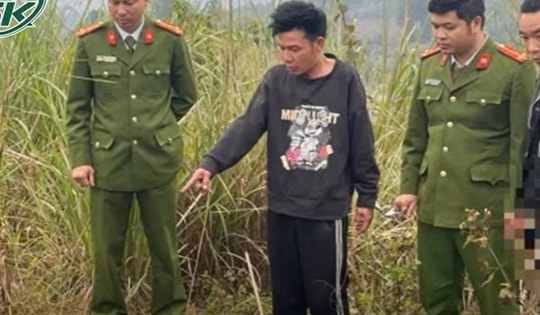 Phẫn nộ gã 'yêu râu xanh' đi nhờ xe rồi giở trò đồi bại với bé gái