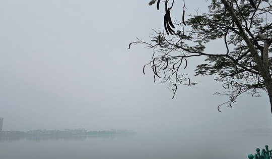 Tin sáng 11/3: Hà Nội và nhiều tỉnh miền Bắc quay lại thời tiết nồm ẩm; Đàm Vĩnh Hưng đổi luật sư nổi tiếng trong vụ kiện với chồng Bích Tuyền