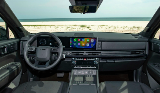 Giá lăn bánh Hyundai Santa Fe mới nhất giá sốc tới hàng trăm triệu đồng, có nên mua thay vì chọn Ford Everest?