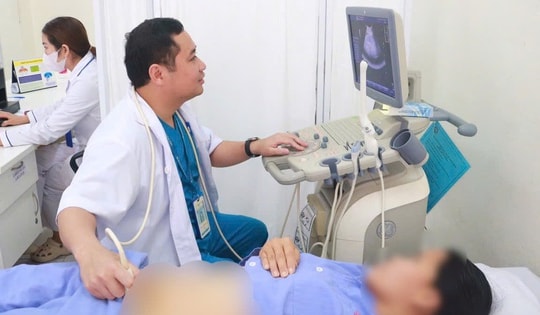 Người phụ nữ 28 tuổi bất ngờ phát hiện u nang buồng trứng nguy hiểm từ dấu hiệu nhiều chị em Việt mắc phải