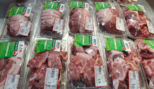 DN tiết lộ chi phí nuôi heo hơi, thịt heo có loại vọt lên 280.000 đồng/kg