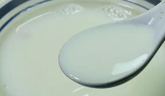 'Khi làm sữa đậu nành, nên sử dụng đậu khô hay đã ngâm?': Chủ tiệm bán sữa đậu nành lâu năm trả lời "đều sai cả!"