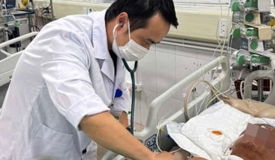 Chuyện về những bác sĩ 'xé' quy trình cứu người nguy kịch