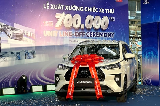 Bất ngờ chủ nhân chiếc xe Toyota thứ 700.000 tại Việt Nam