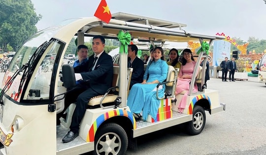 Hà Nội dừng hoạt động xe điện tuyến hồ Hoàn Kiếm - Hoàng thành Thăng Long