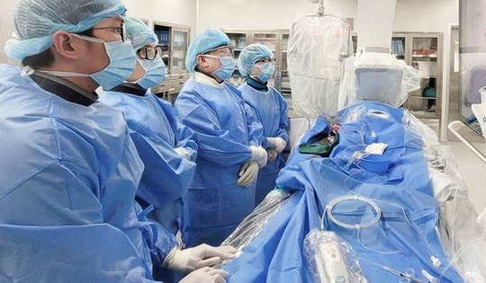 Người đàn ông 44 tuổi bị tắc 3 mạch máu nuôi tim, nguy cơ suy tim cao, thừa nhận làm việc này suốt 20 năm