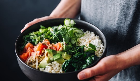 Có 6 loại thực phẩm được cho là 'trường thọ', ăn theo cách này mỗi tuần có thể giảm nguy cơ tử vong của bạn tới 20%