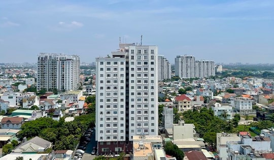 Bán nhà vì không gồng nổi lãi vay, gia đình trẻ TPHCM gian nan tìm thuê căn hộ