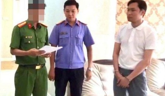 Bị lừa hơn 6 tỷ đồng tiền đặt cọc mua Rolls-Royce Phantom