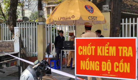 4 lỗi vi phạm giao thông, một cán bộ quản lý thị trường ở Lào Cai bị phạt 80 triệu