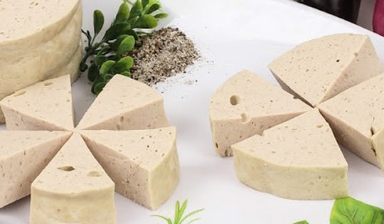 9 bí quyết làm giò chả dai giòn, không bị bở