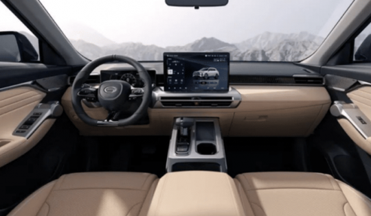 Xe gầm cao SUV hạng C giá từ 400 triệu đồng sánh ngang Honda CR-V, Hyundai Tucson, chỉ nhỉnh hơn Kia Morning có gì khác biệt khi ra mắt ở Trung Quốc?