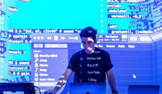 Chàng trai làm game chỉ bằng 1 câu lệnh AI, kiếm 1 tỷ đồng/tháng