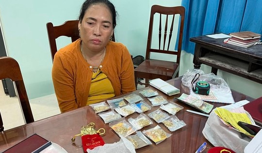 Một phụ nữ 20 lần dùng vàng giả đi cầm cố chiếm đoạt hơn 220 triệu đồng