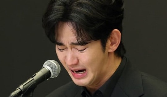 Họp báo khẩn: Kim Soo Hyun tố cáo bằng chứng giả mạo, xác nhận từng yêu Kim Sae Ron