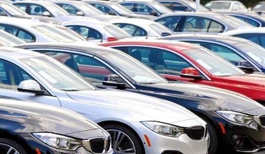 Chính phủ giảm thuế nhập khẩu đối với ô tô và loạt mặt hàng