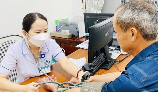 Bộ Y tế trả lời kiến nghị tăng cường chính sách hỗ trợ, chăm sóc sức khỏe người cao tuổi