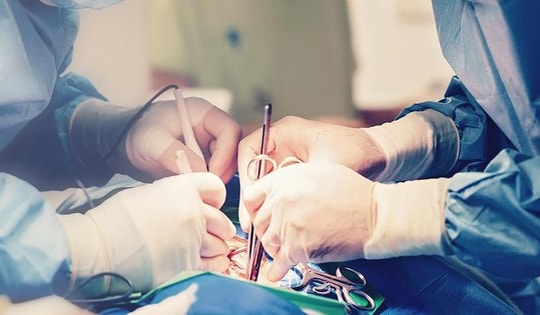 Các phương pháp và dùng thuốc điều trị hở van động mạch chủ