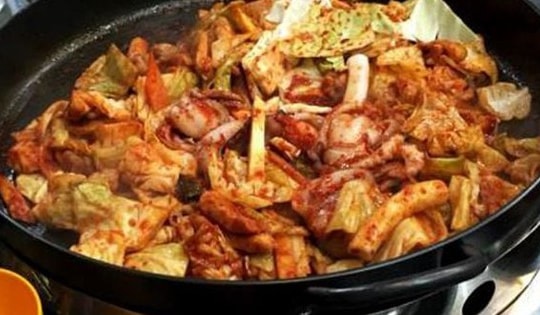 Hai cách mới làm món thịt gà xào siêu ngon khi kết hợp bắp cải