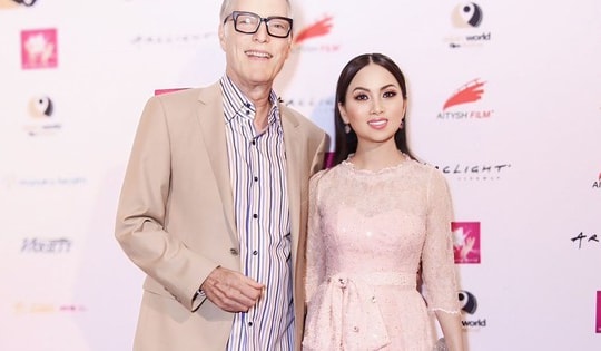 Ca sĩ Hà Phương tiếc nuối trước dự định dang dở với nam tài tử Richard Chamberlain 'Tiếng chim hót trong bụi mận gai'