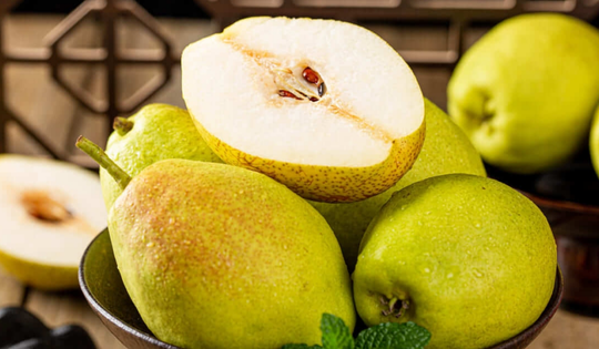 5 lợi ích sức khỏe của quả lê và những kiêng kỵ khi ăn lê